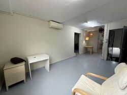 Blk 271 Gombak Place (Bukit Batok), HDB 3 Rooms #558121951